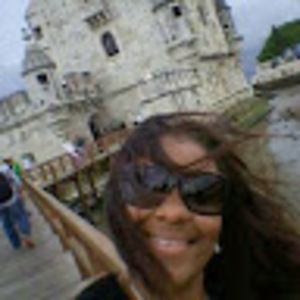 Meet your Posher, Galia